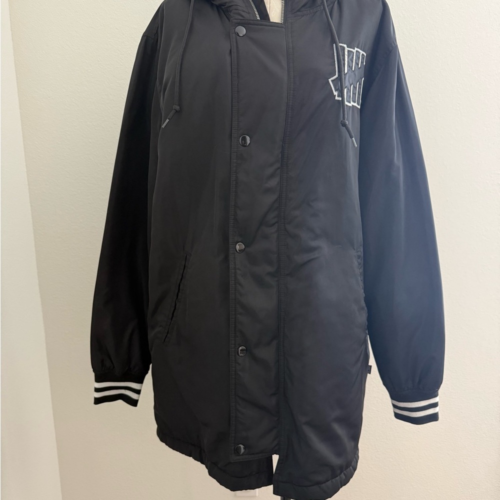 Men’s Undefeated Sideline Parka Jacket Coat Puffer Black XL Streetwear bomber